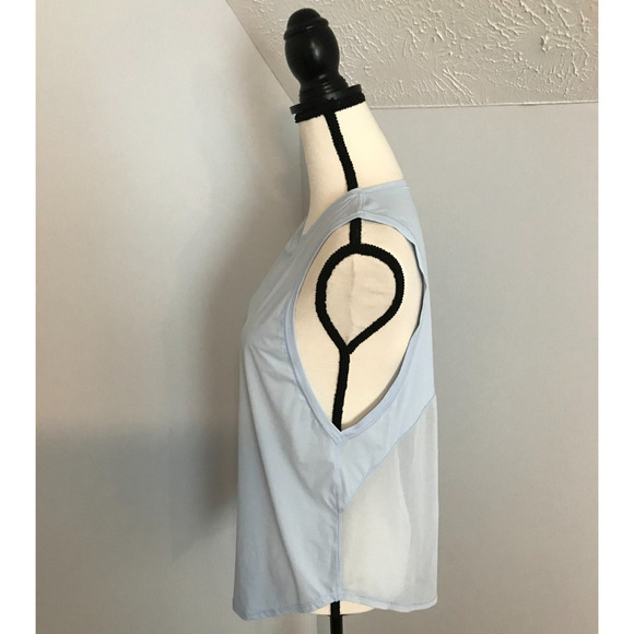 Lululemon Ace Mesh Blue Tank - Size 10 - Picture 4 of 9